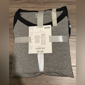 Gray and Black Men's Pajamas Large